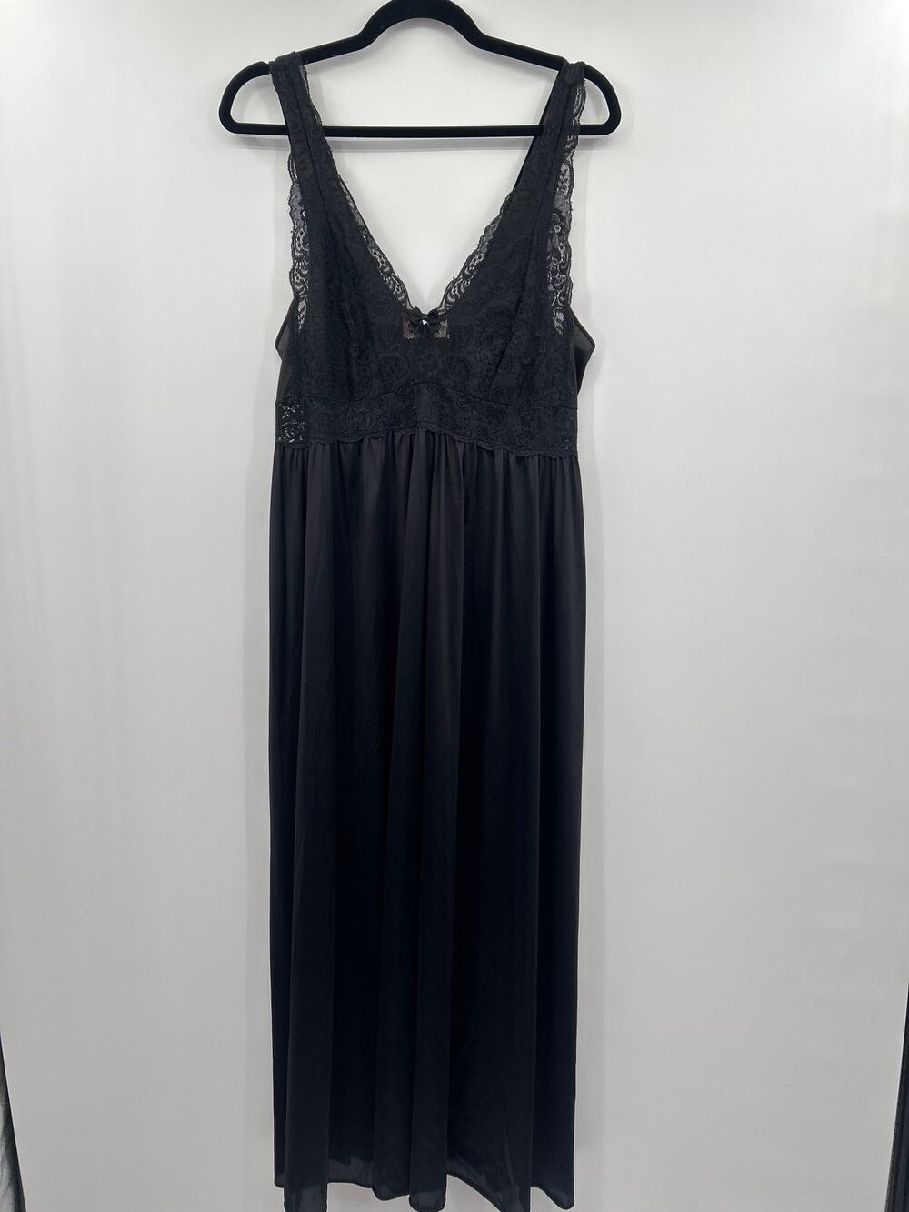 Shadowline Women’s Black Lace Vintage Romantic Coquette Maxi Nightgown Size L